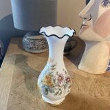 Opaline vase with flowers