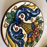 Set of two plates to hang