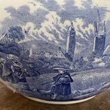 Teapot, milk pot and sugar bowl