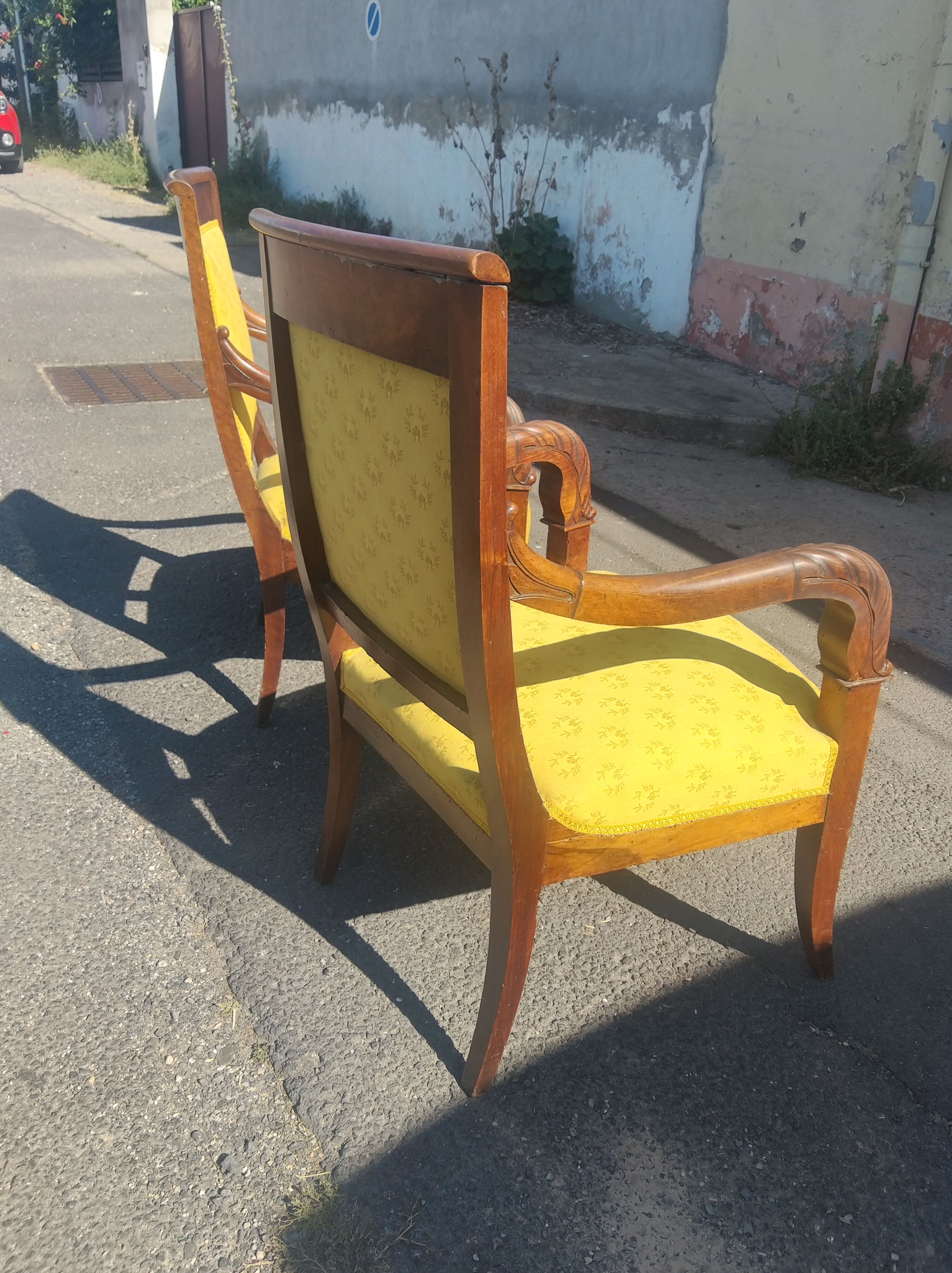 Pair of consulate era chairs in walnut