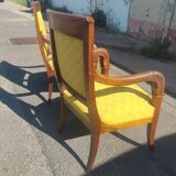 Pair of consulate era chairs in walnut
