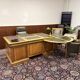 Ensemble de bureau classique RAC en anglais avec table de conférence