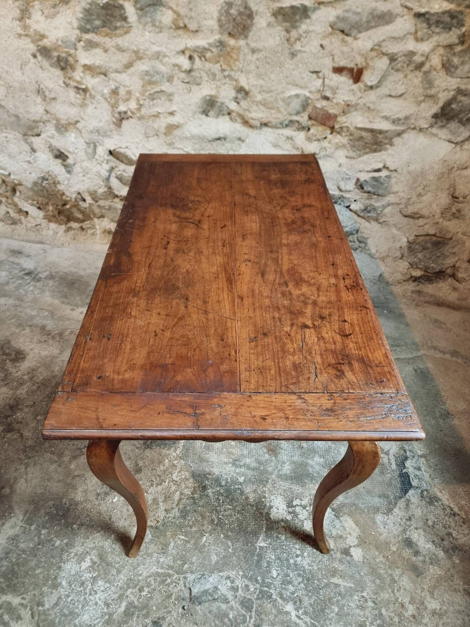 Louis XV provincial desk – 18th century – Walnut & Elm – 116 x 63 cm