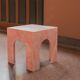 Table d'appoint en marbre rose