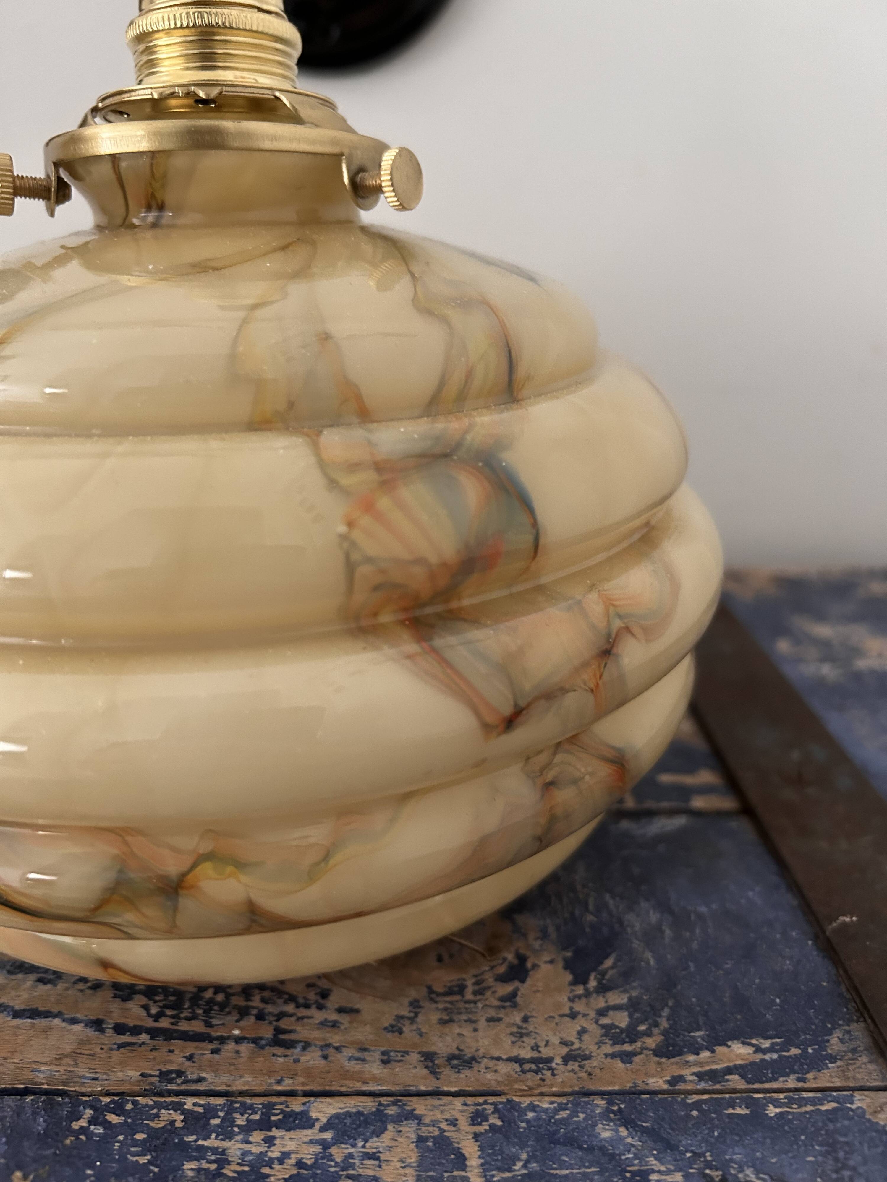 Pair of wall lights in marbled opaline