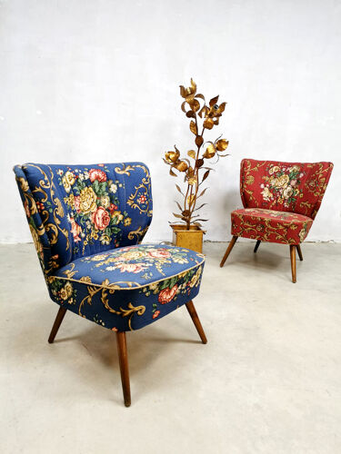 Set of 2 vintage expo cocktail chairs by Artifort ‘Flower Chique’