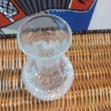 Cracked crystalline carafe