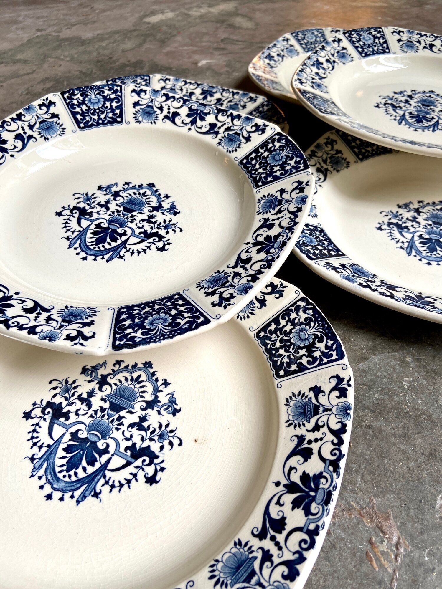 6 Gien hollow plates in iron earth, service "Blue Ibis" late nineteenth century