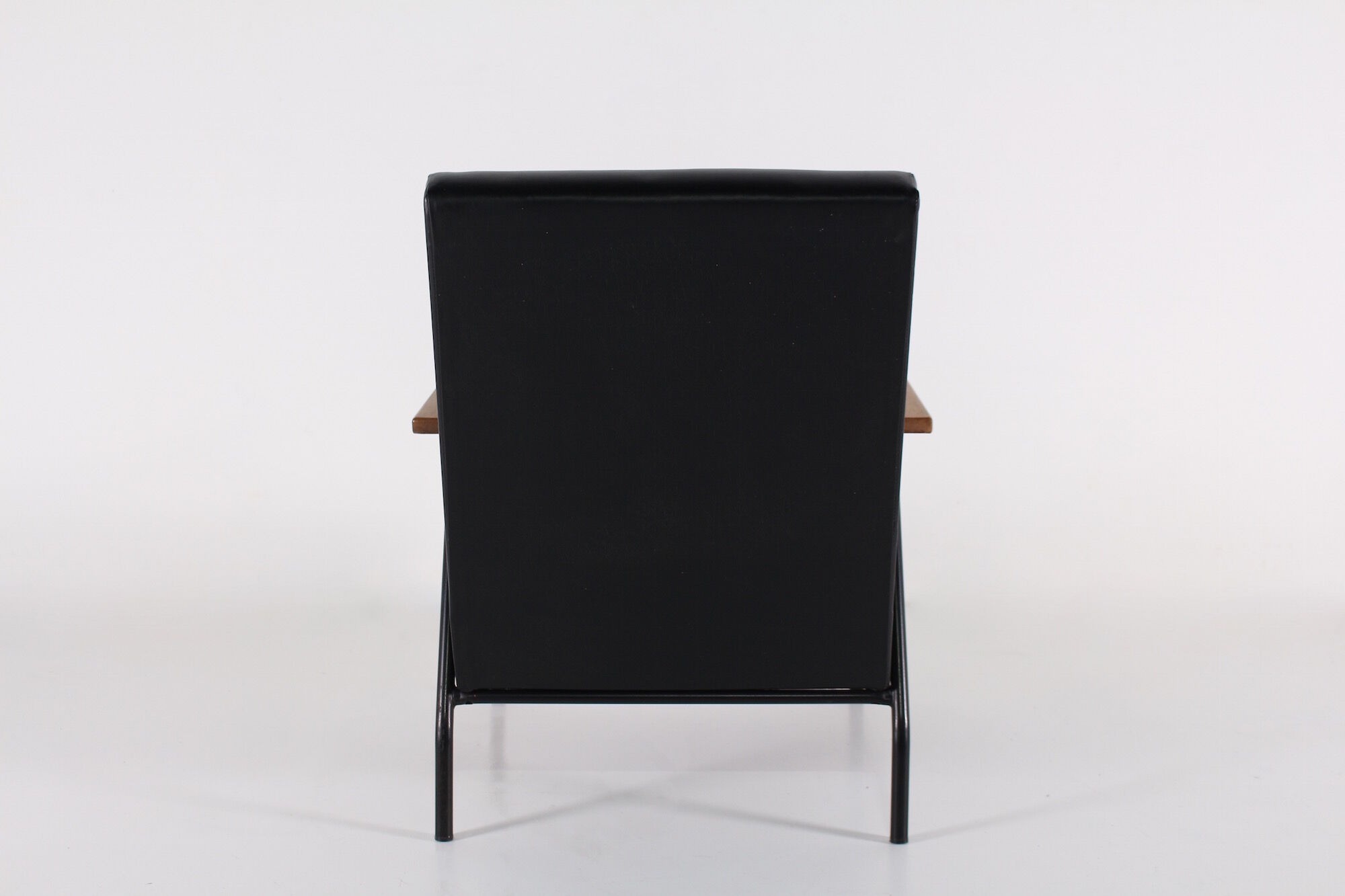 Armchair RIO Pierre Guariche