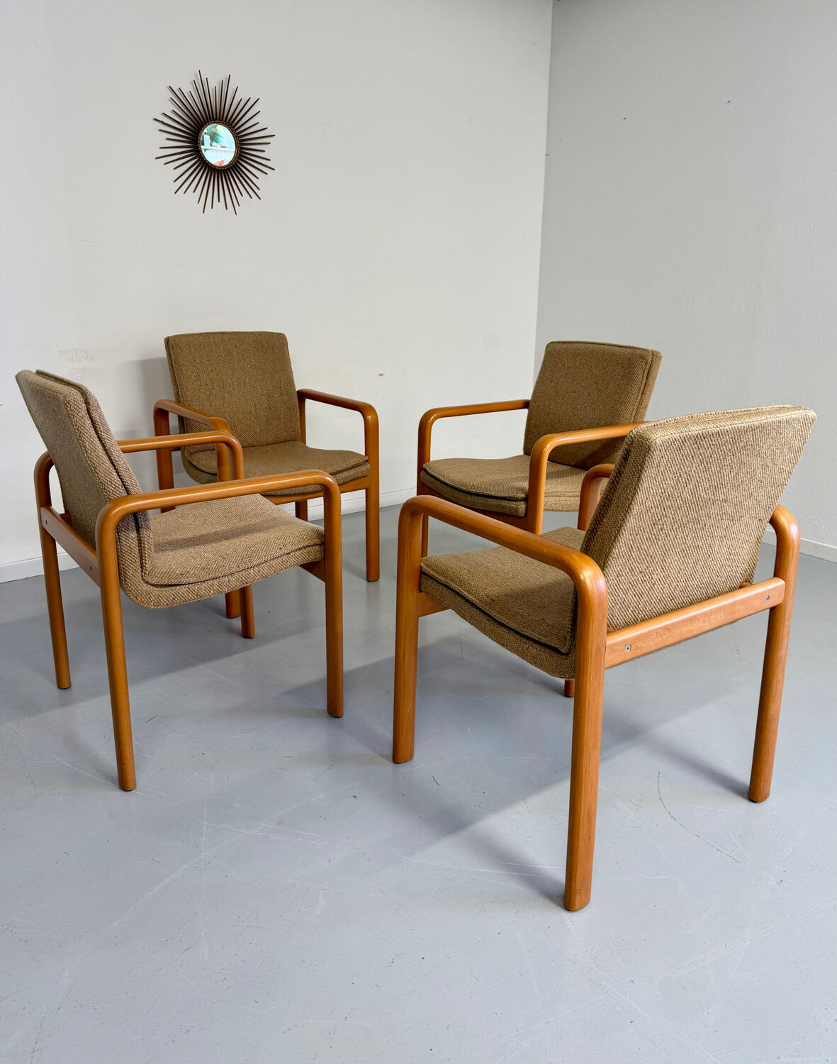 4 armchairs with armrests in beech and fabric, 1970s vintage design.
