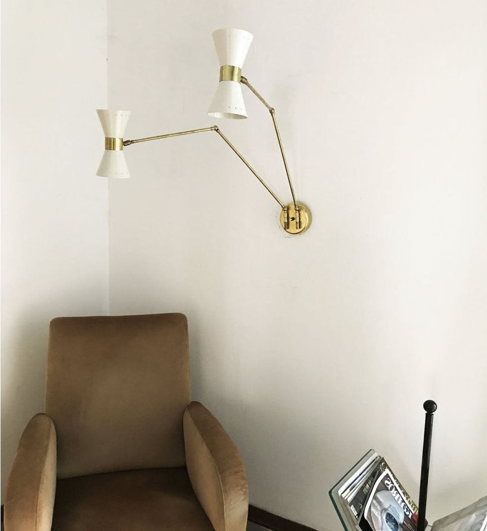 Double articulated wall sconce diabolo