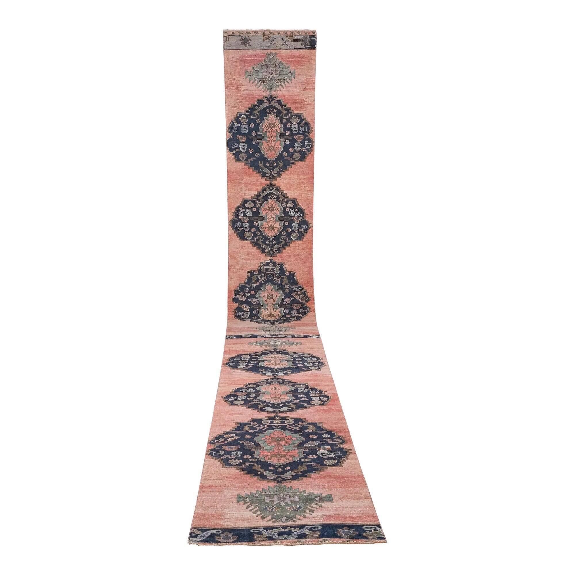 Tapis de couloir turc vintage
