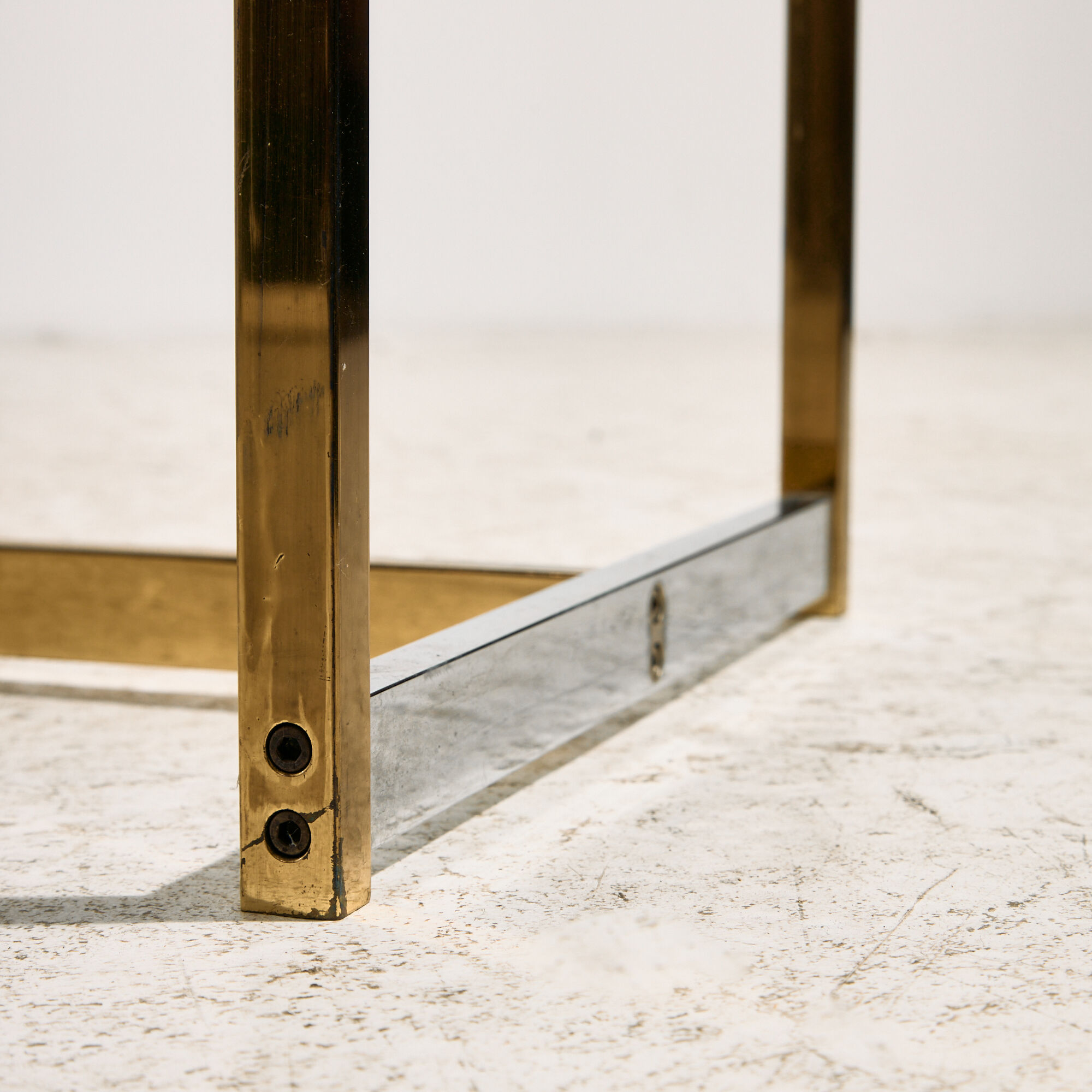 Console hongroise par László Koppány pour la société IDEA Applied Arts