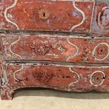 Patinated pink chest of drawers