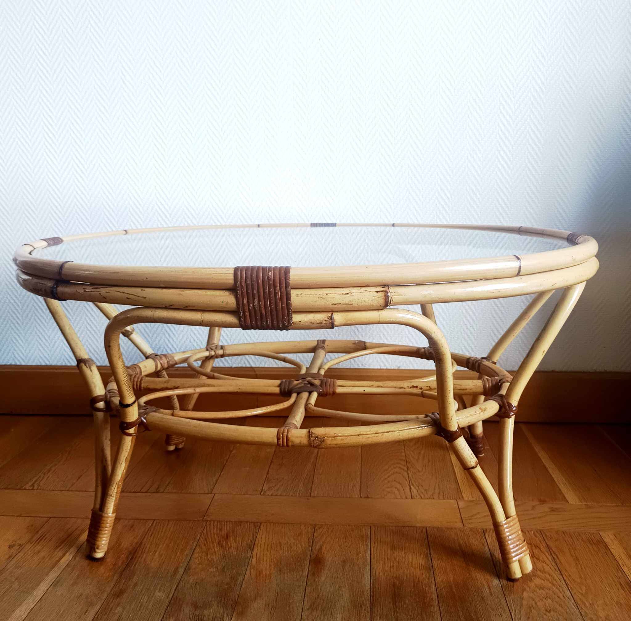 Table basse en rotin vintage 1970