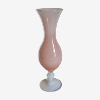 Vintage fair opaline walking vase