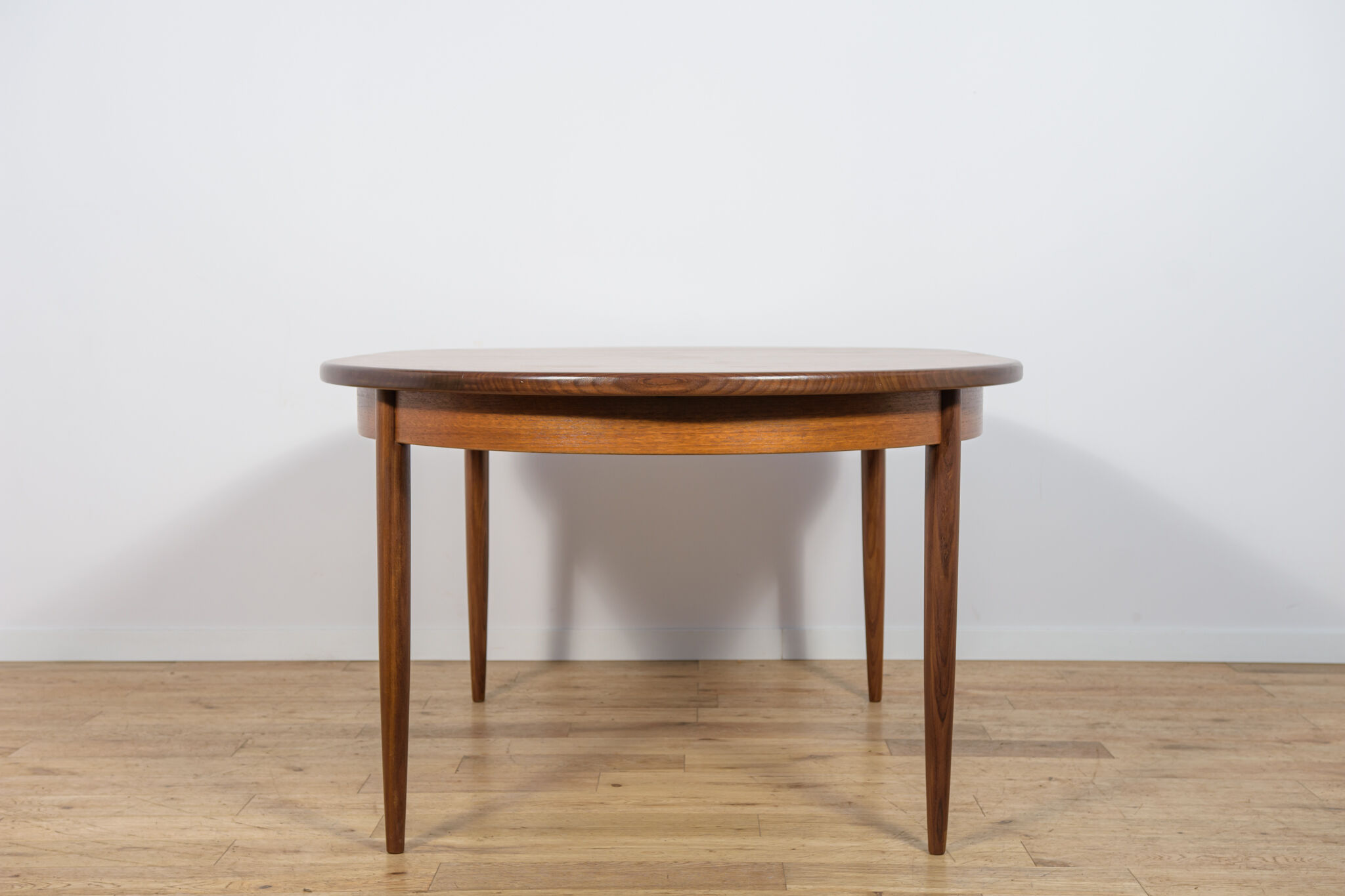 Mid-Century Modern Teak Oval Dining Table from G-Plan, United Kingdom, 1960s