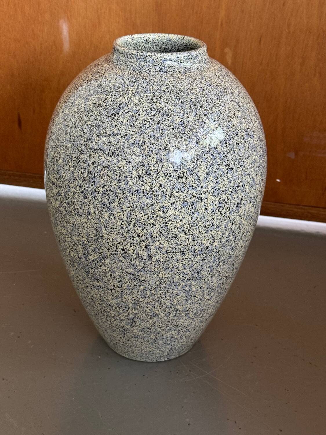 Ogive vase