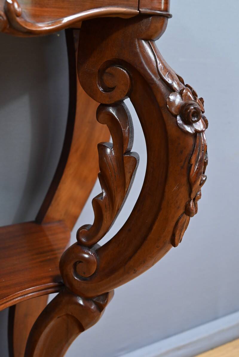 Mahogany Console, Napoleon III Period – Part 2 of the 19th Century