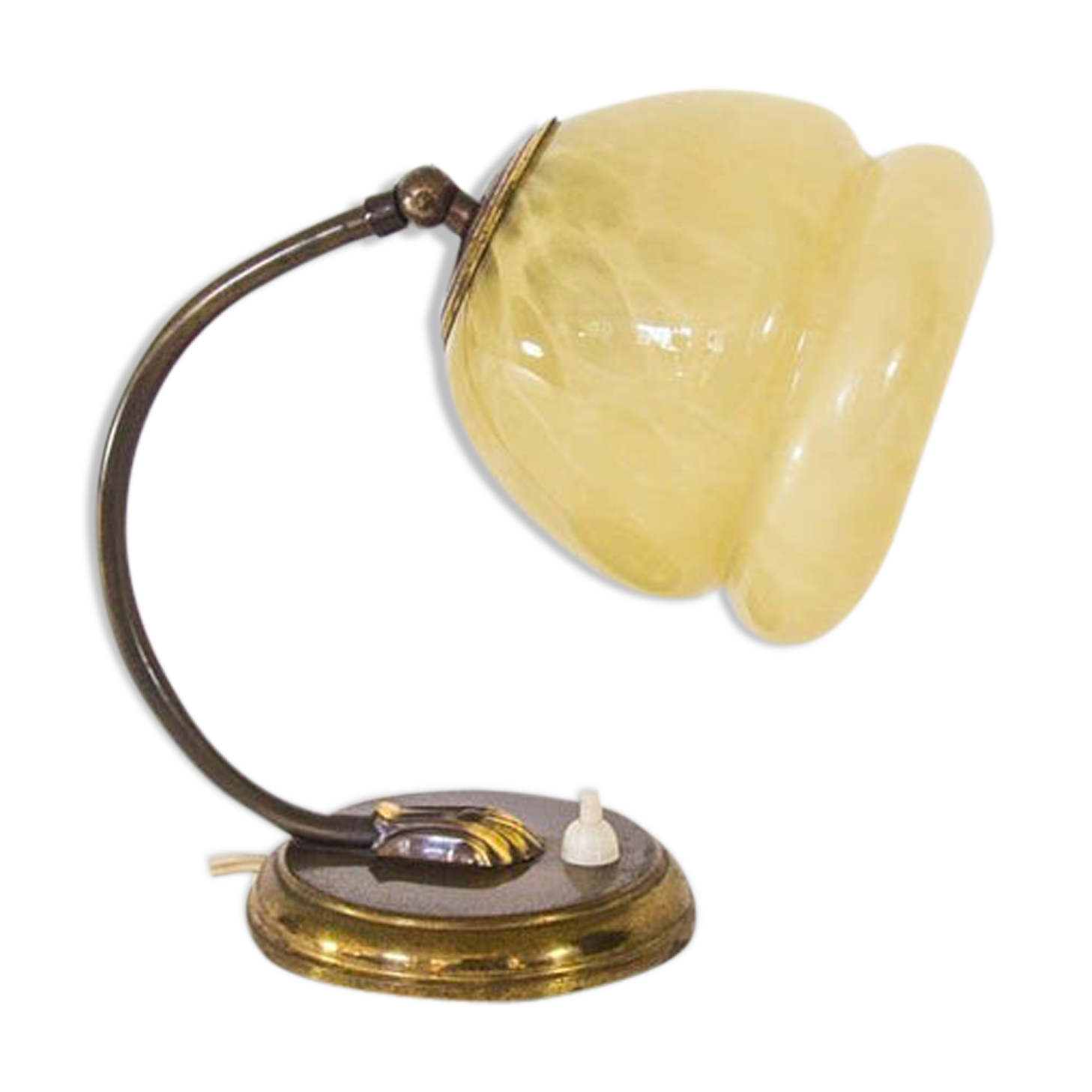 Table lamp
