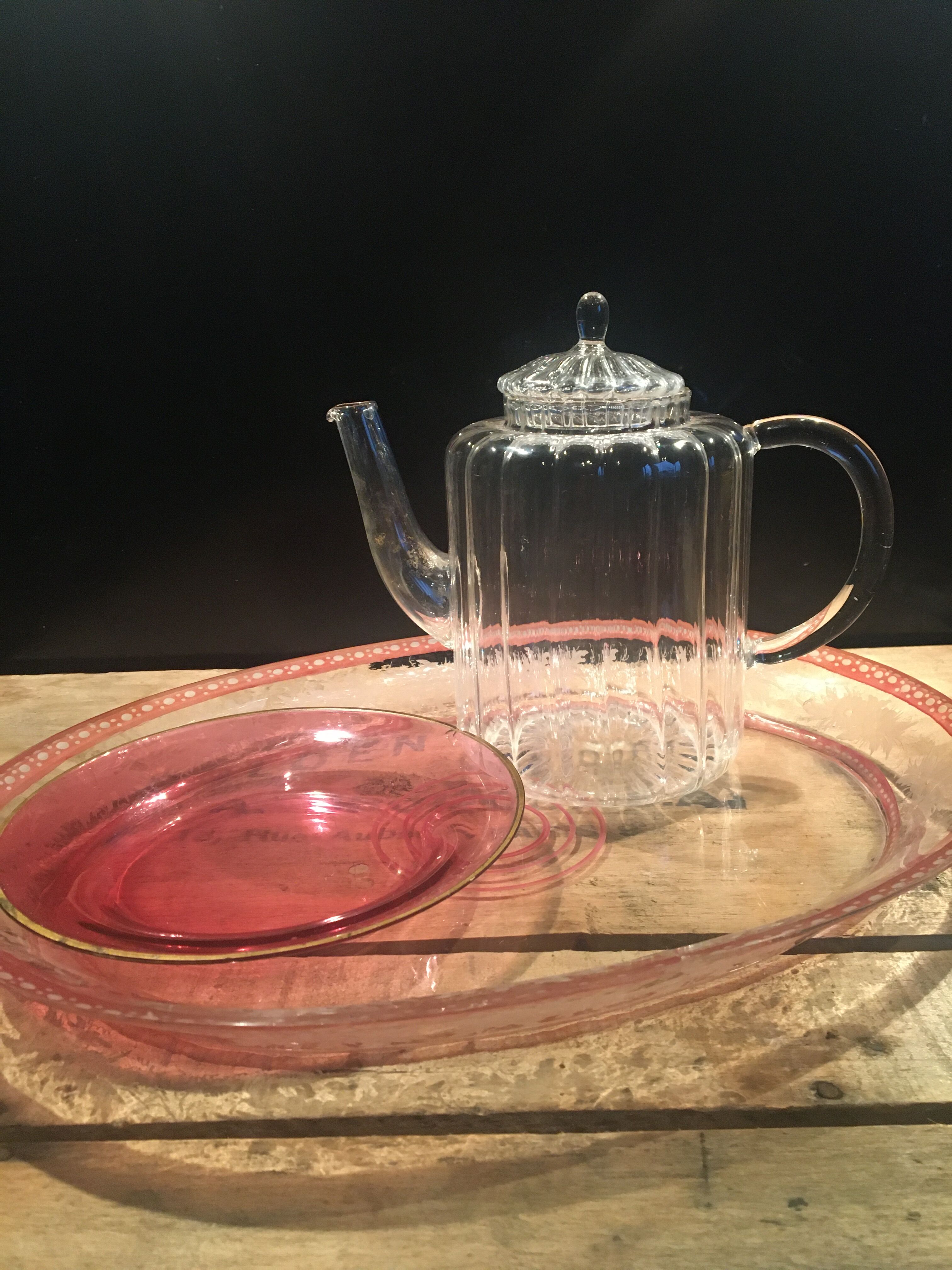 Glass teapot