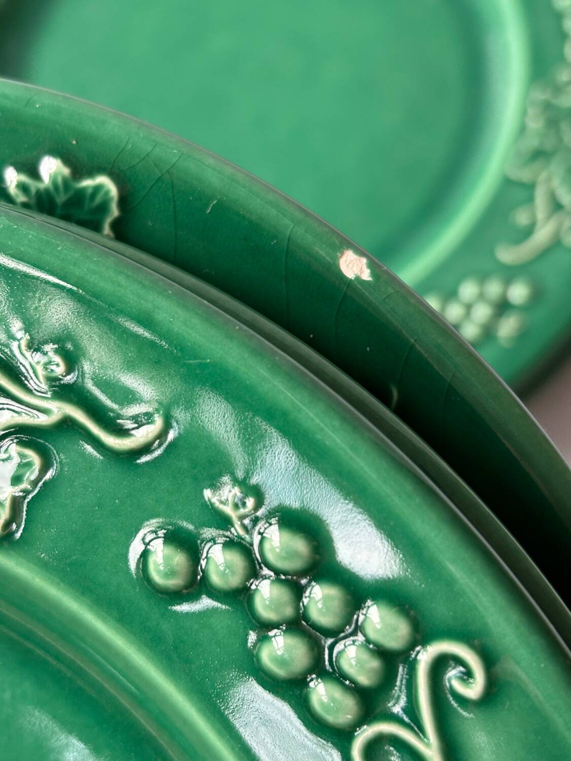Vintage green dessert plates “Vines”