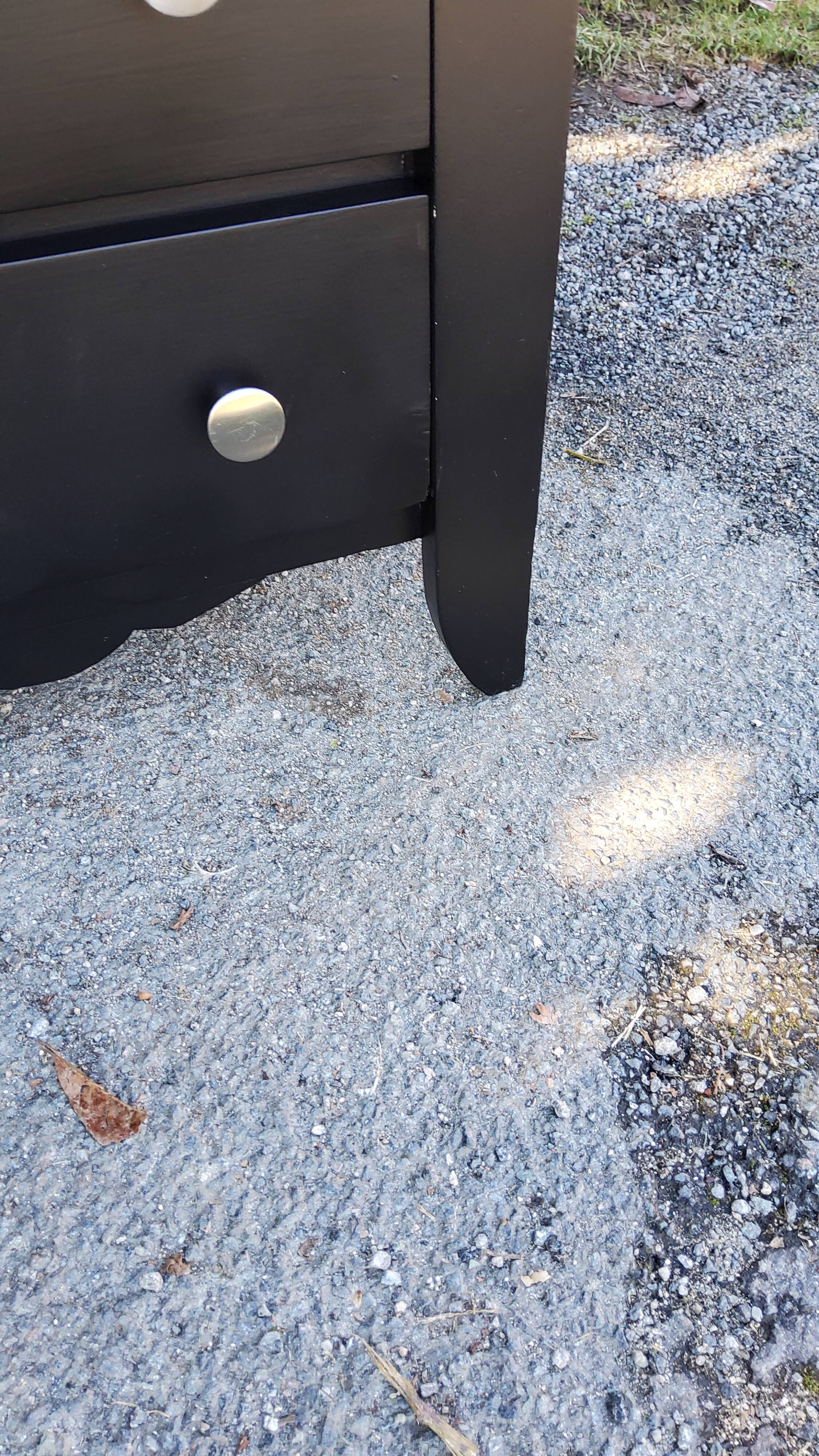 Chest of drawers of the 40s lacquered black 3 drawers