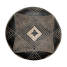 Bamileke black and white shield 'ETNI'