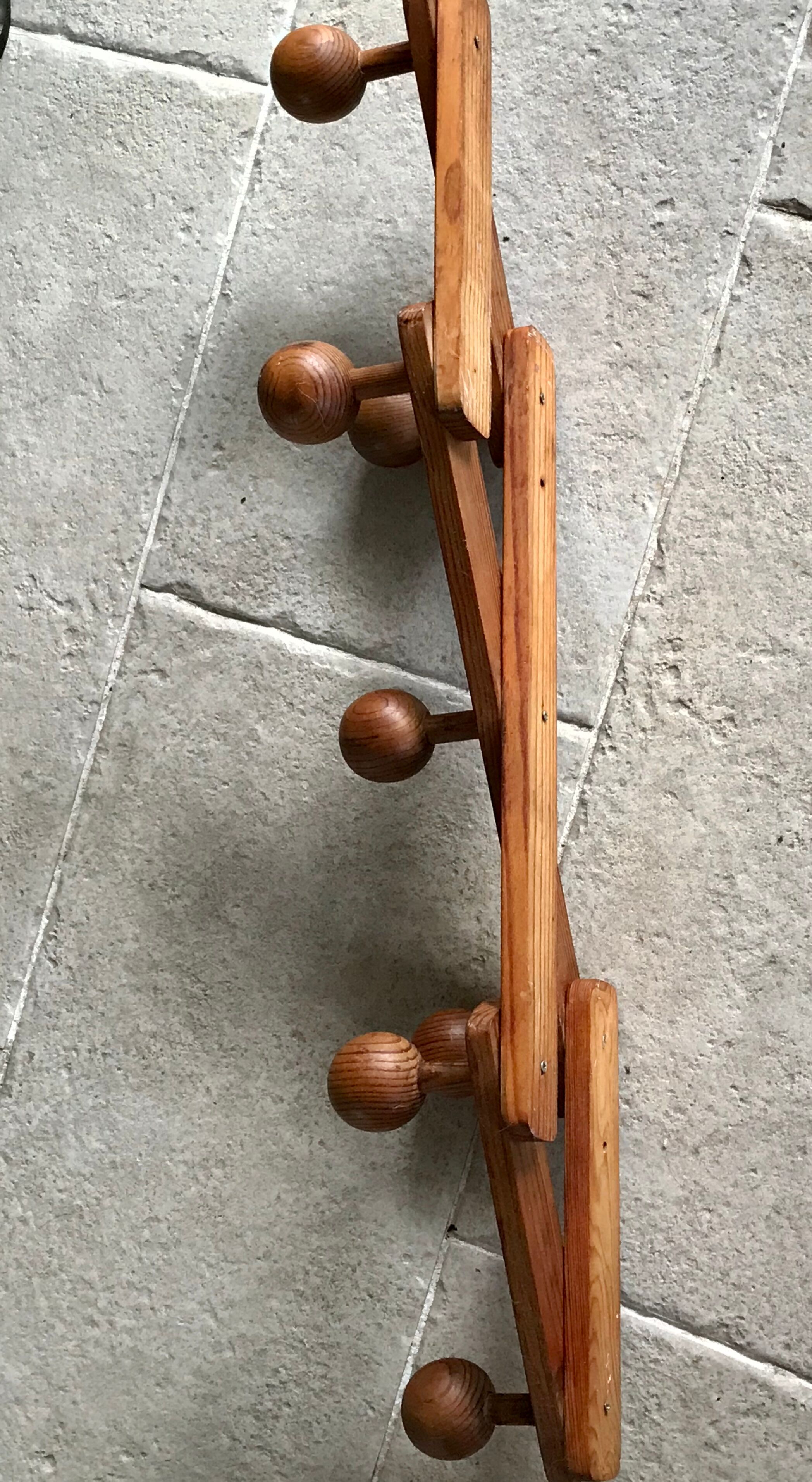 80's wooden extendable patère