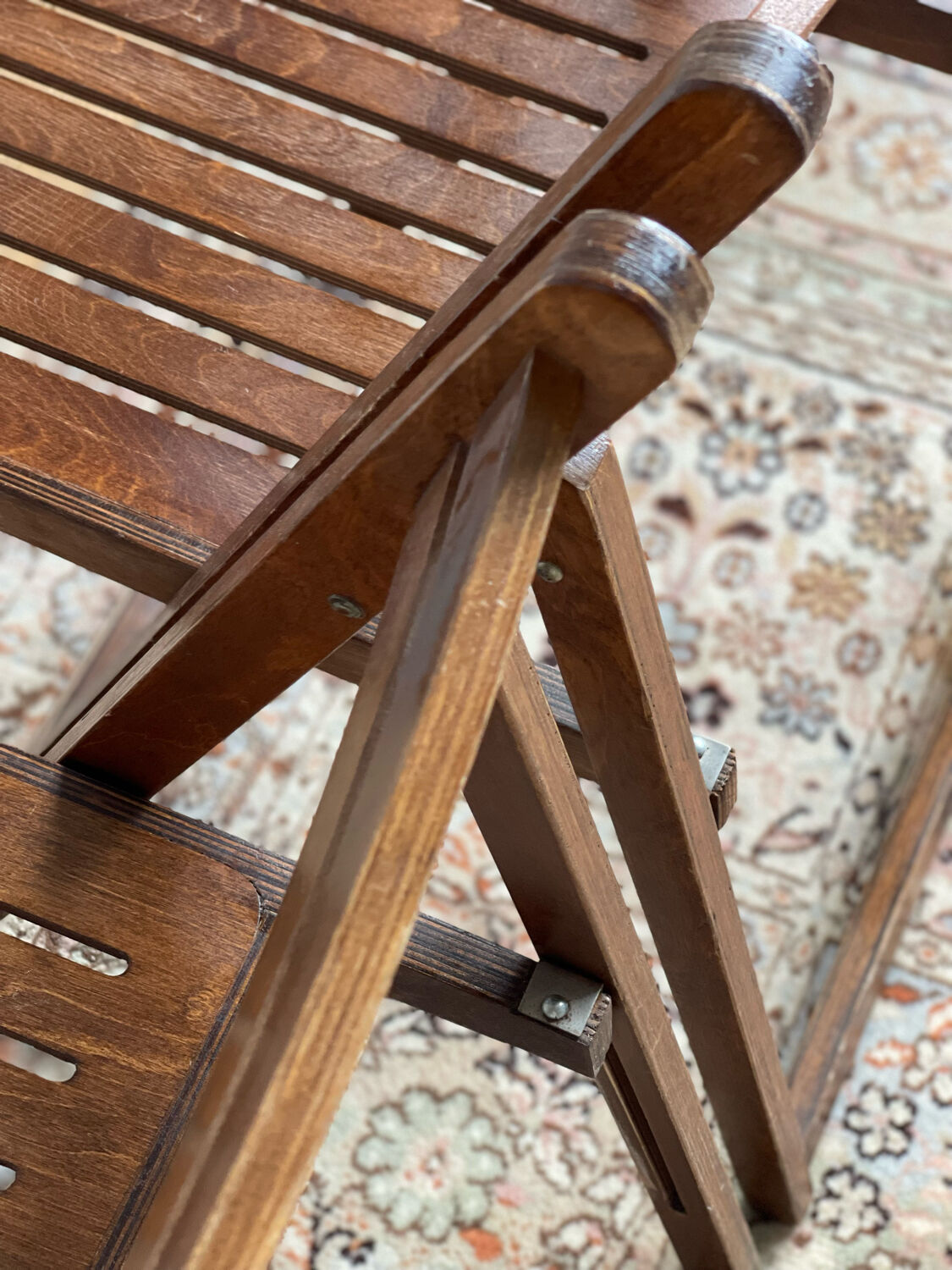 4 folding chairs 1960