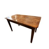 Table de ferme