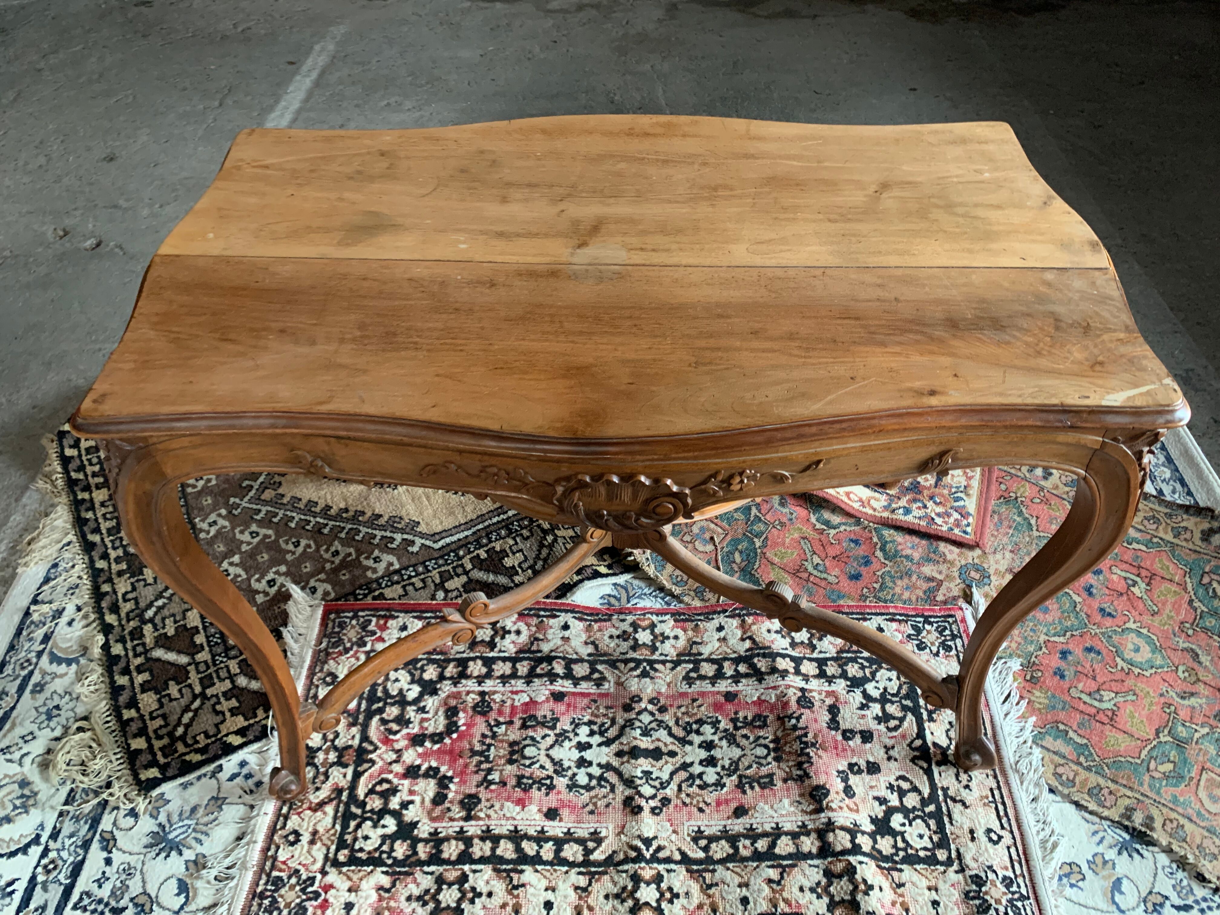 Table de milieu Louis XV