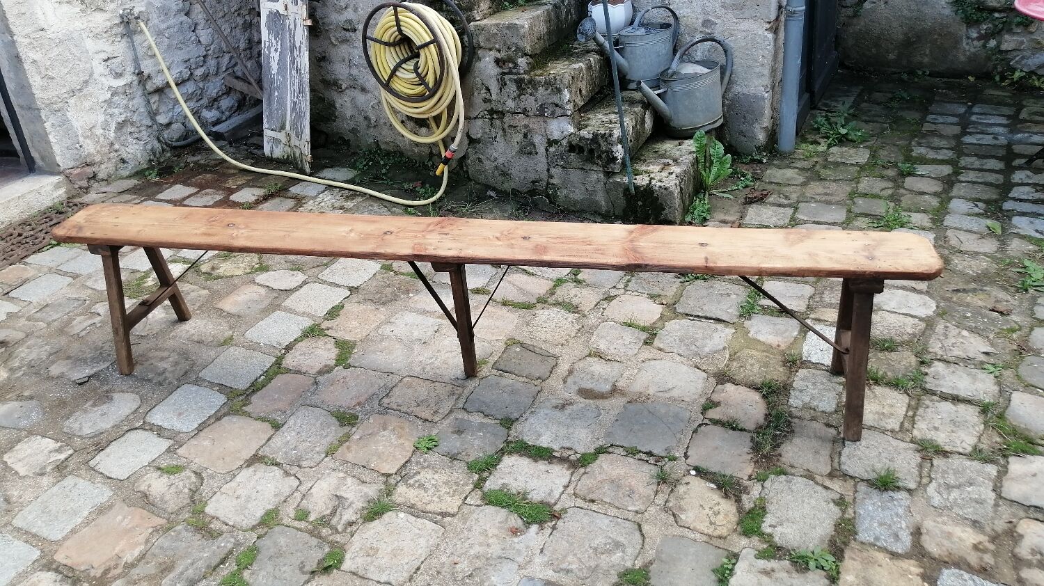 Farm bench
