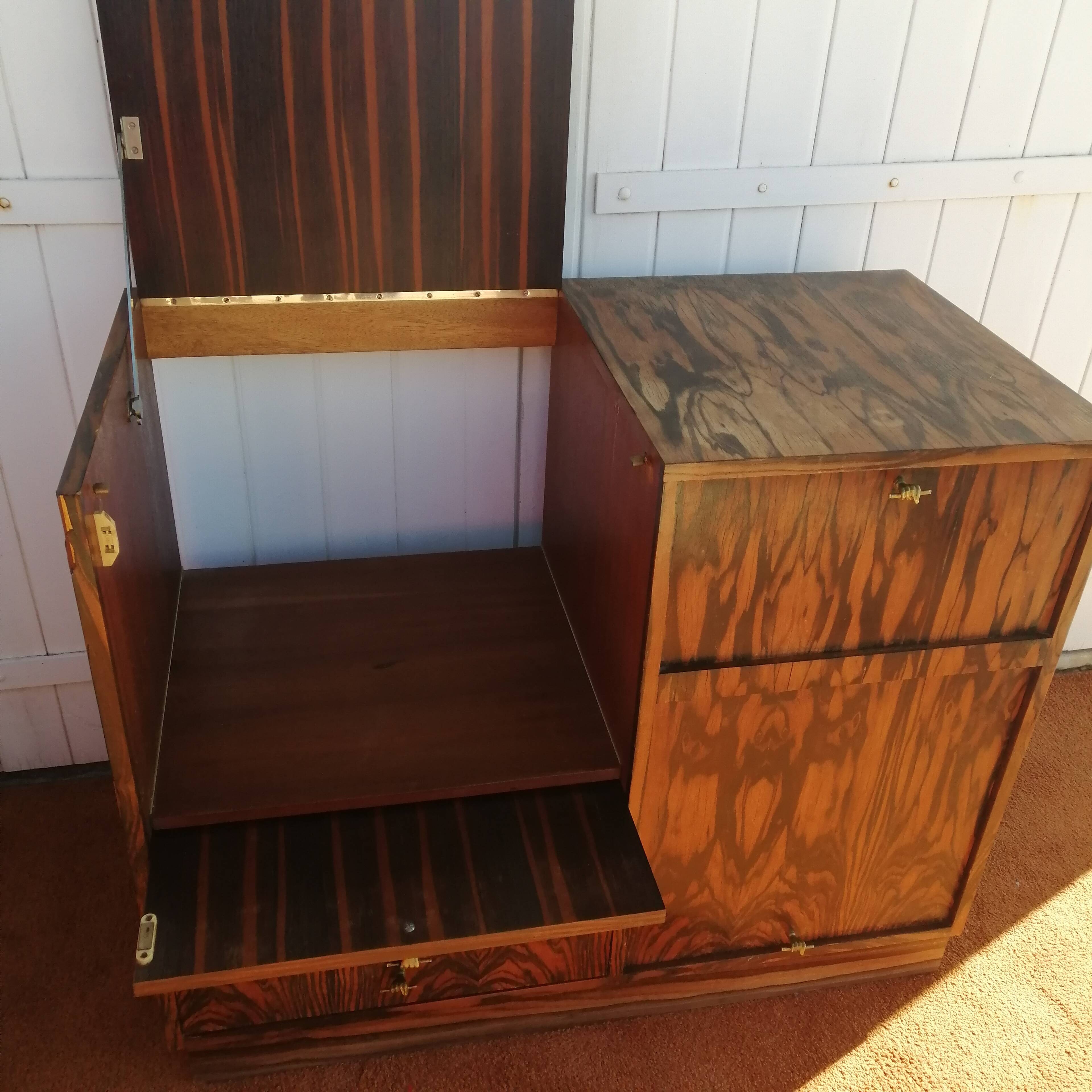 Bar / hi-fi furniture from the 70s