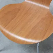Pair of 'Series 7' chairs in oak by Arne Jacobsen for Fritz Hansen, 1955