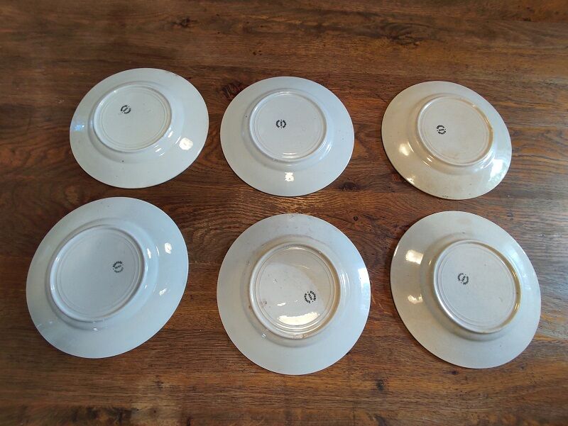 Flat plates Iron Earth Hamage St amand Porcelain Old Vintage dp 1021F66
