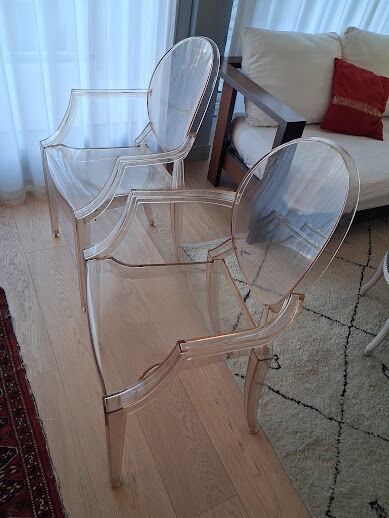 Fauteuils starck louis ghost kartell