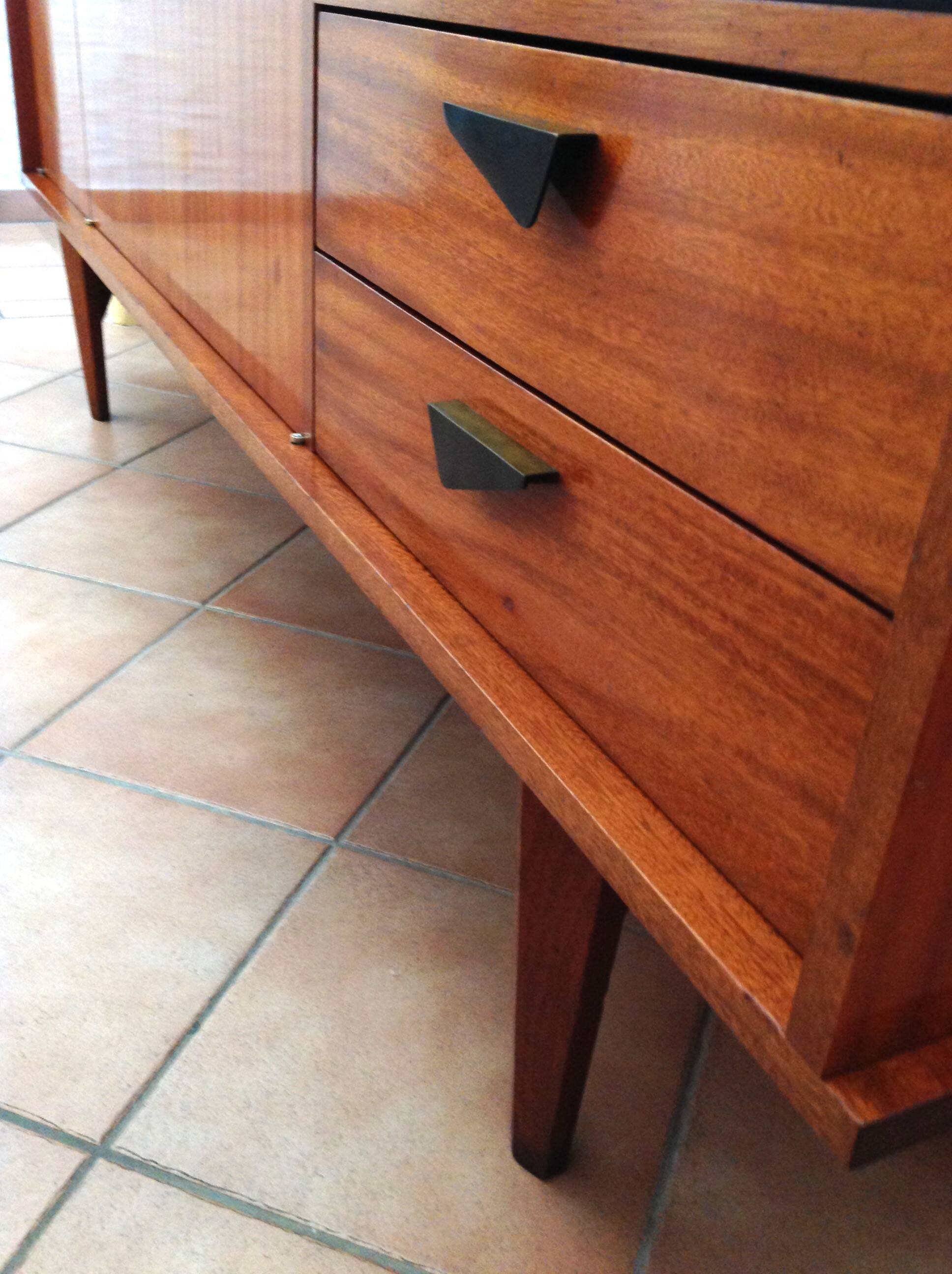 Varnished wooden sideboard with glass storage / vintage 60s-70s