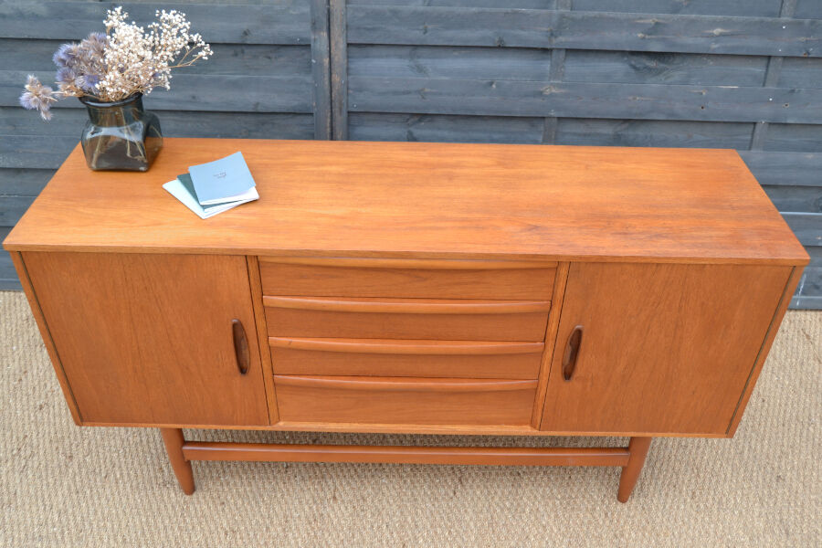 English teak row, 138 cm