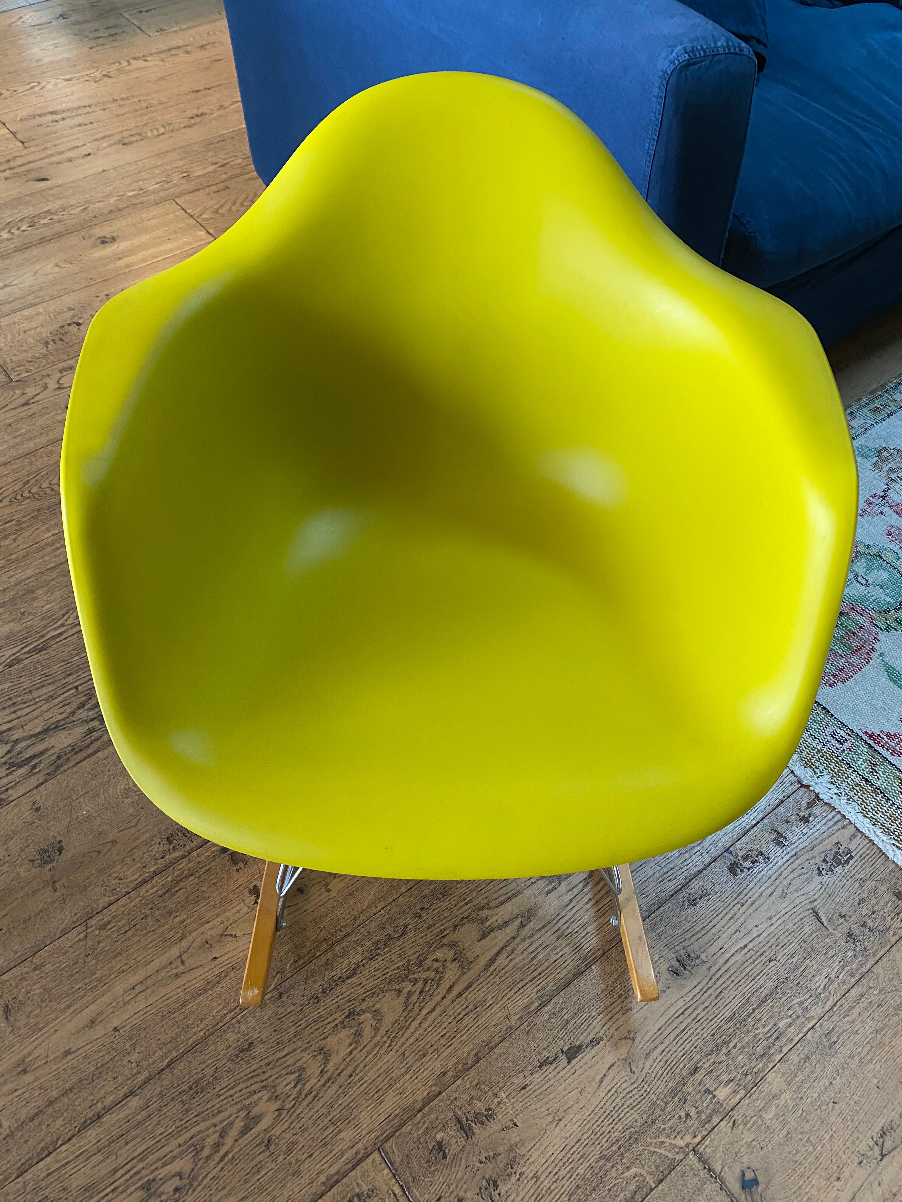 Rocking-chair RAR by Charles and Ray Eames for Vitra