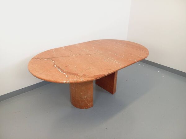Table à manger ovale vintage en marbre rose des années 70 80