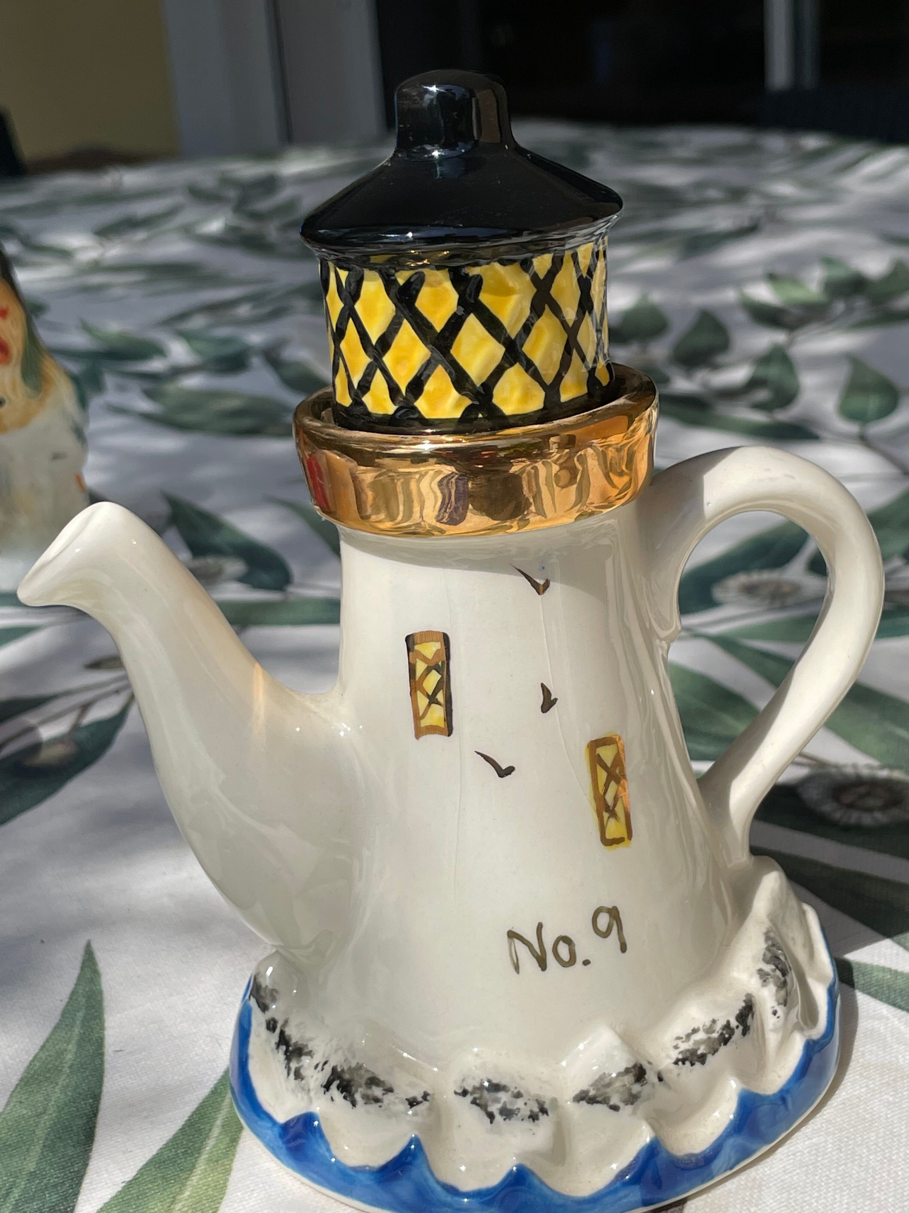 Tony Carter Flagship Teapot