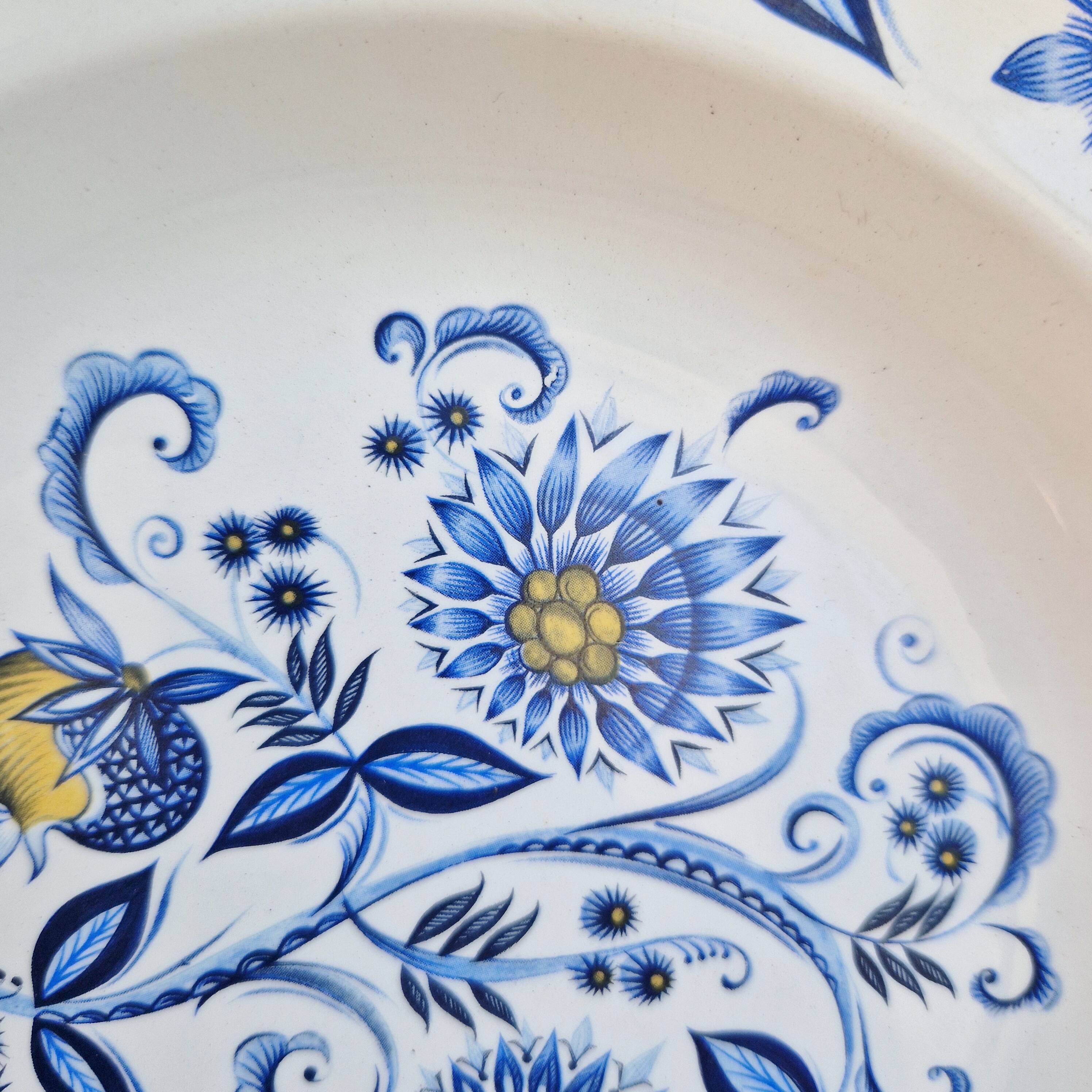 Lot de 6 assiettes creuses KG Lunéville liseré bleu et fleurs jaunes et bleu jaune