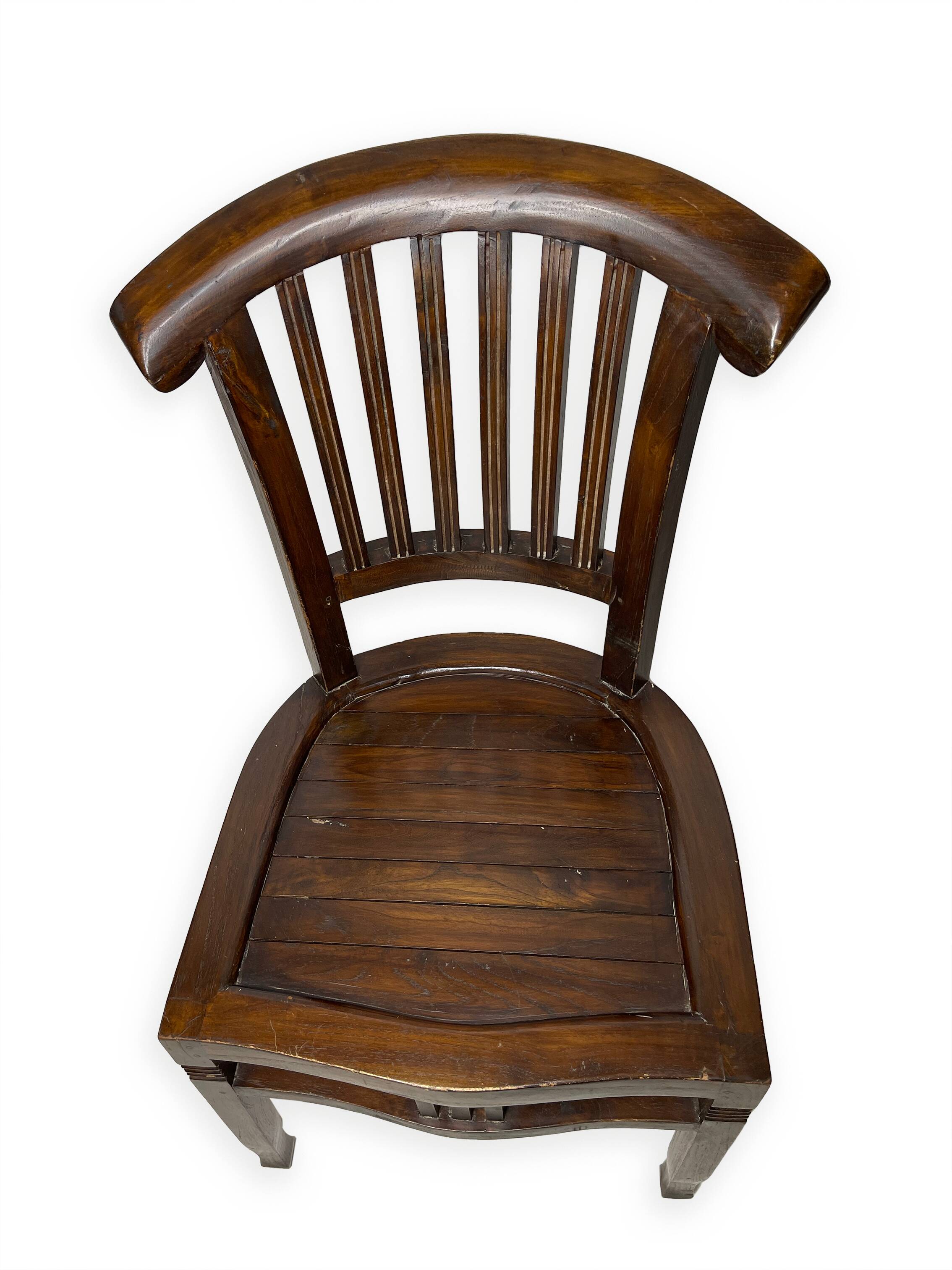 2 chaises coloniales en bois massif, années 1950