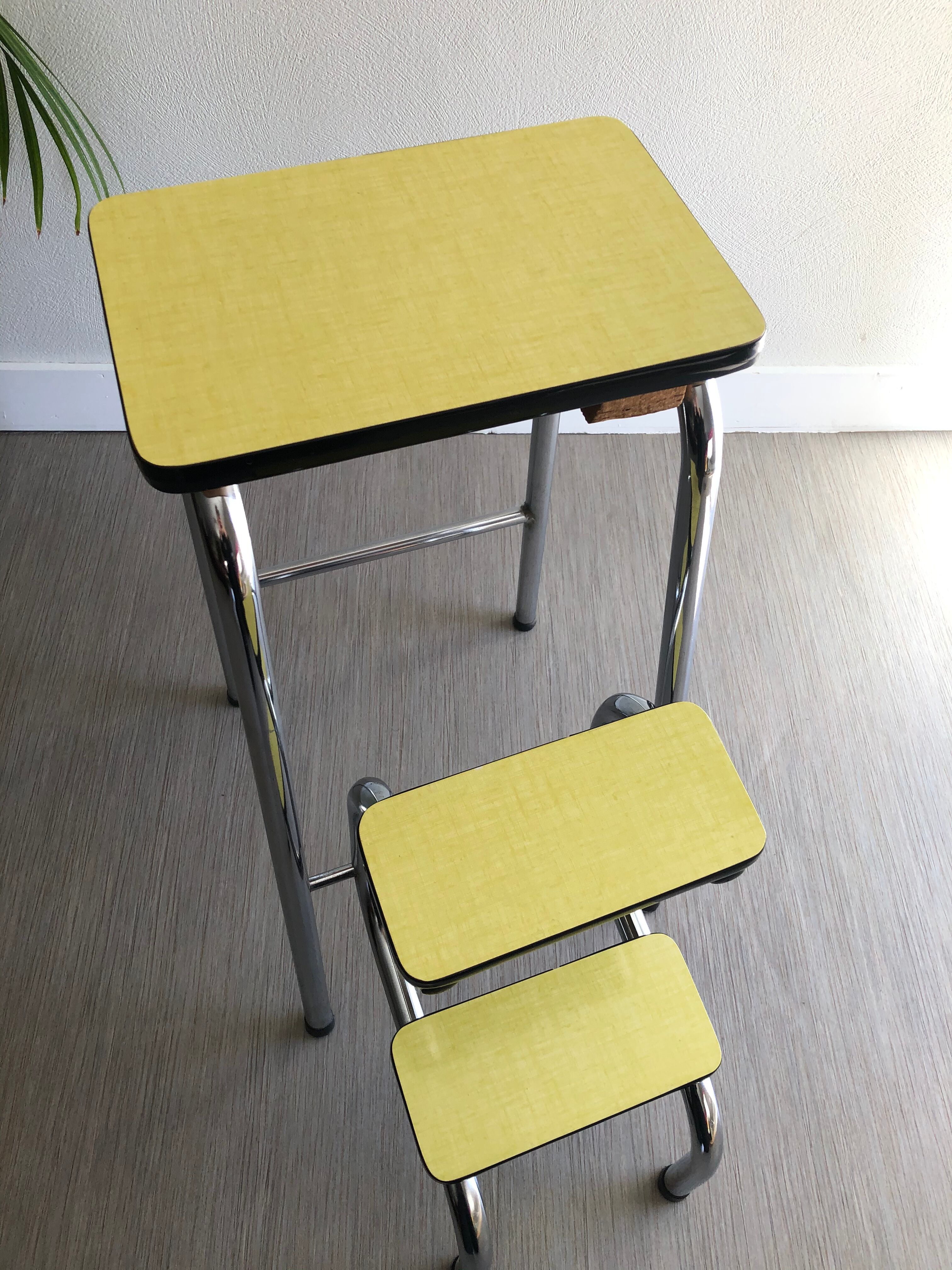 Yellow formica foot walk