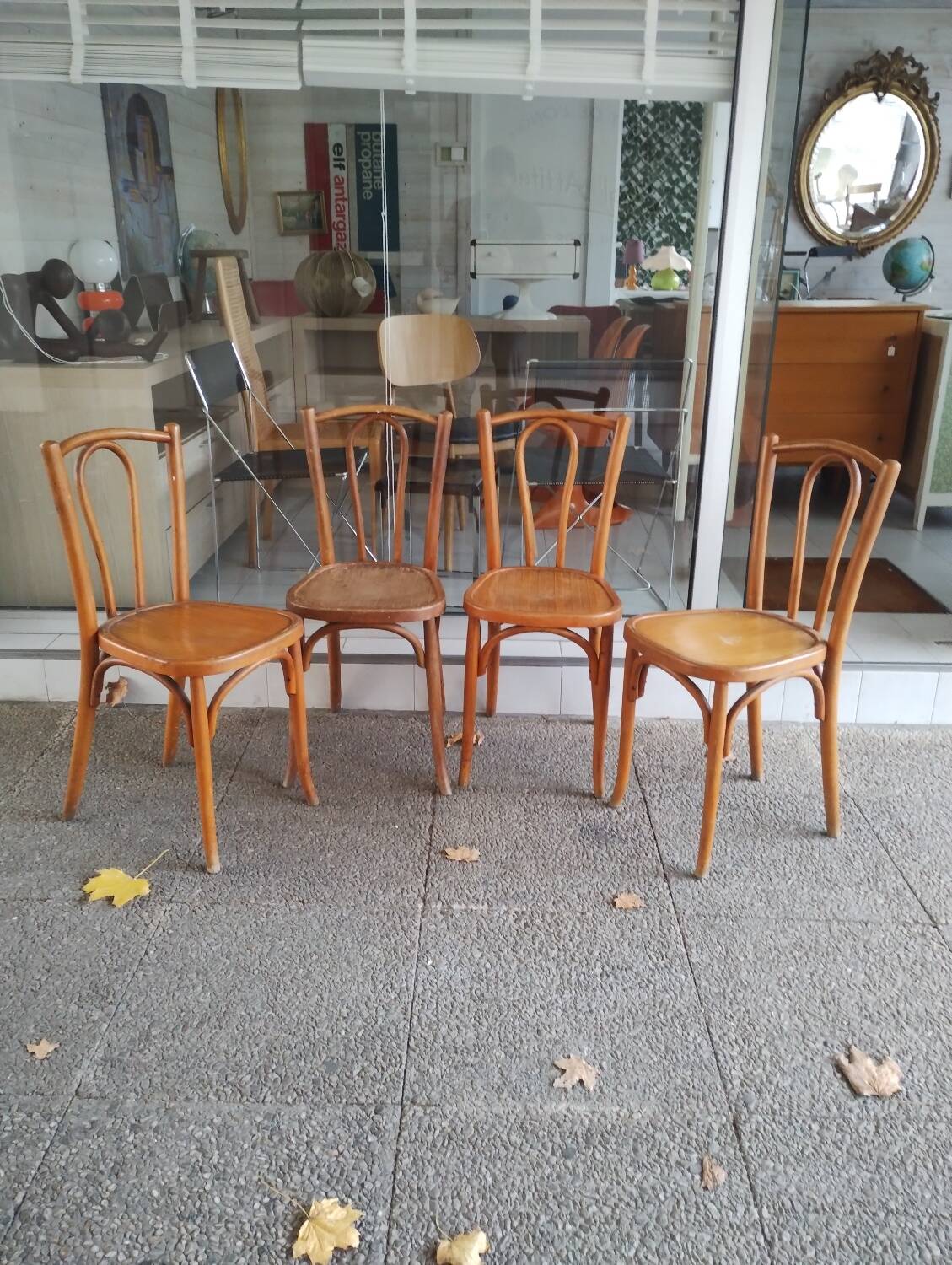 4 chaises bistrot
