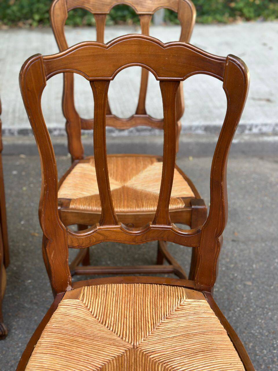 6 dining chairs in Louis XV style from the 1970s.