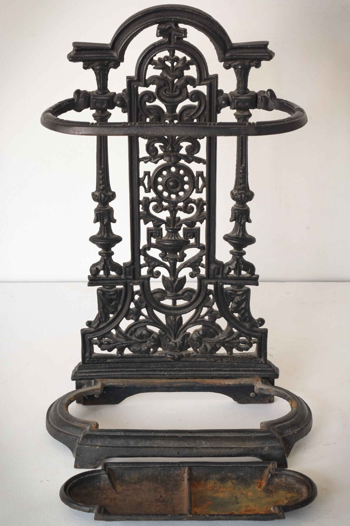 Victorian cast iron stick stand