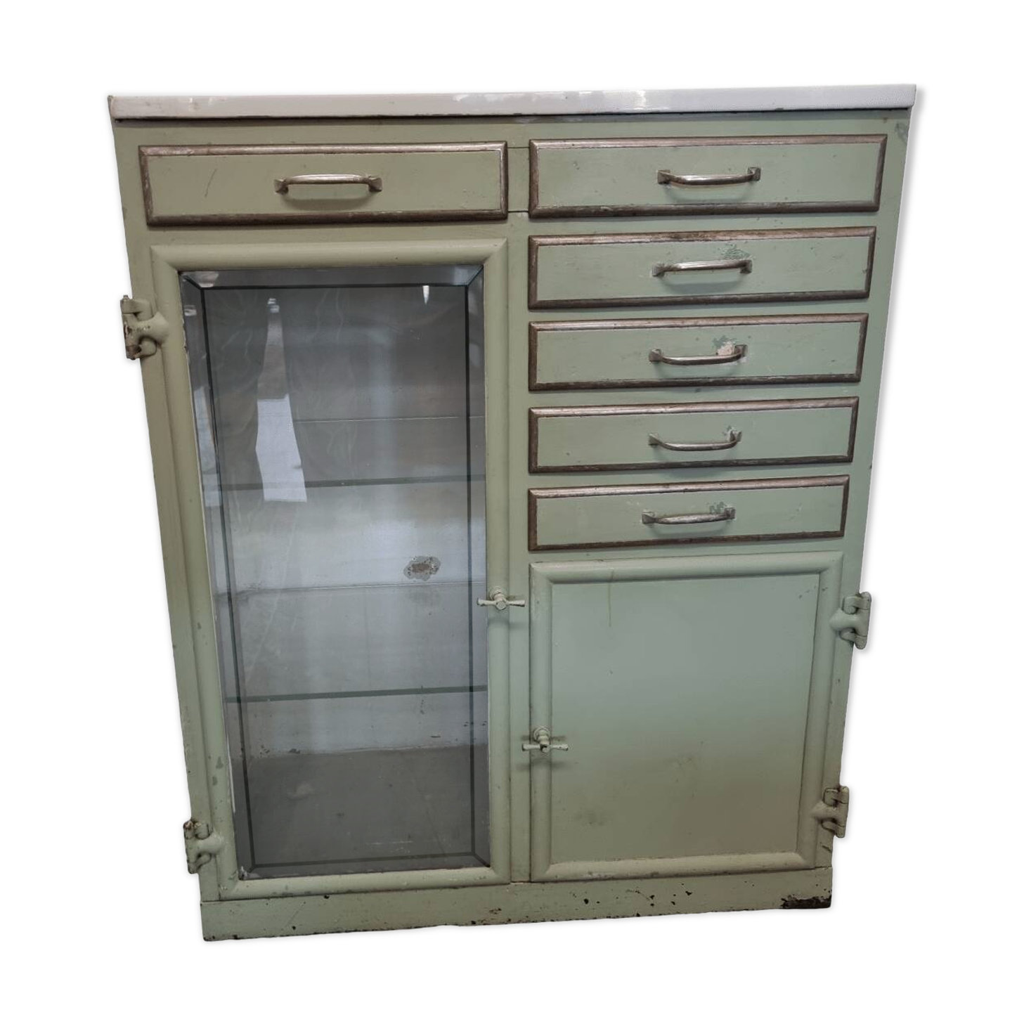 Heavy French Art Deco dentist cabinet, 1920/30s