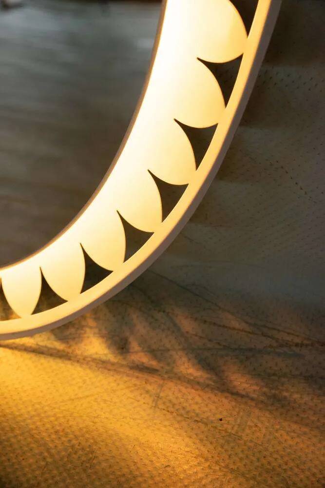 Organic mirror Space Age 1970s Hillebrand